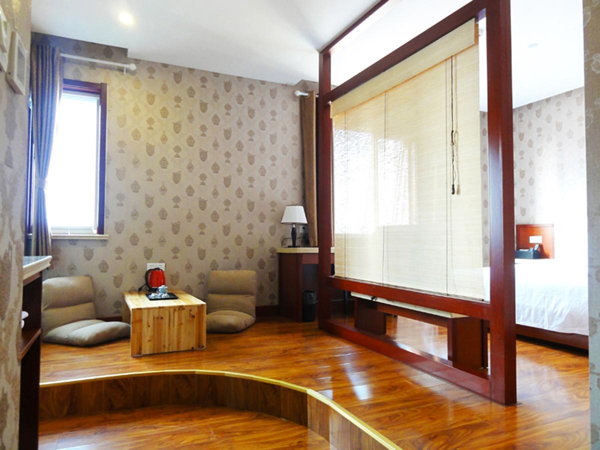 Hua Qi Kaiserdom Hotel Zhongshan Road St Michael'S Cathedral And Zhanqiao Pier Qingdao Eksteriør billede
