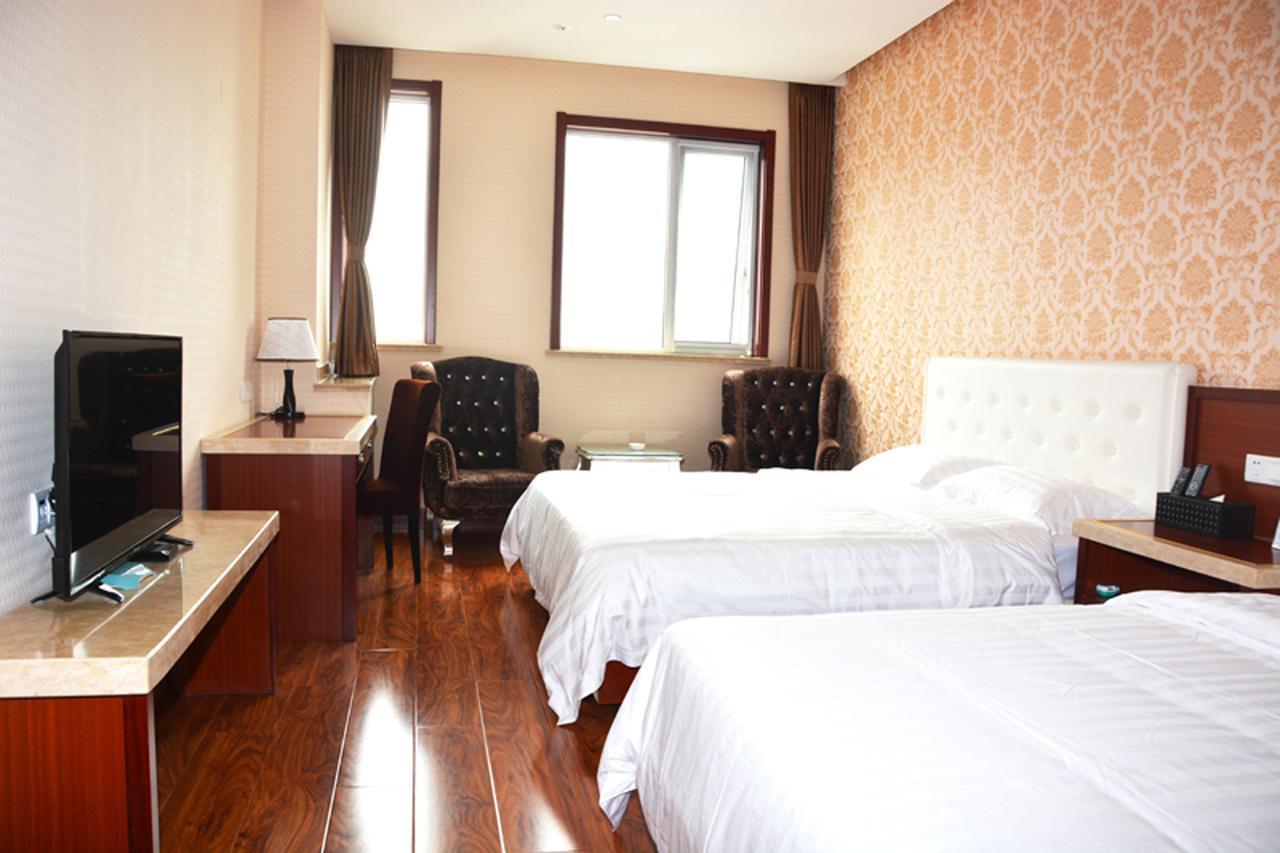 Hua Qi Kaiserdom Hotel Zhongshan Road St Michael'S Cathedral And Zhanqiao Pier Qingdao Eksteriør billede